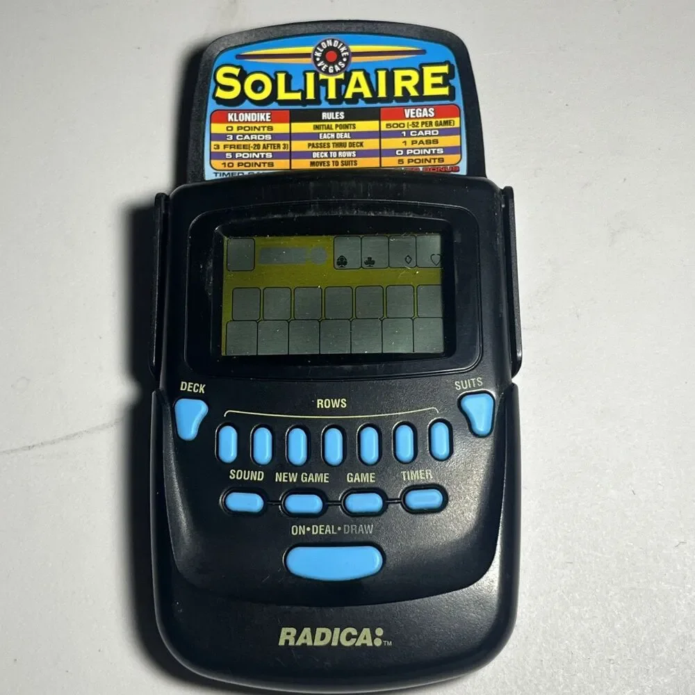 Radica Electronic HandHeld Solitaire Game Model 3620